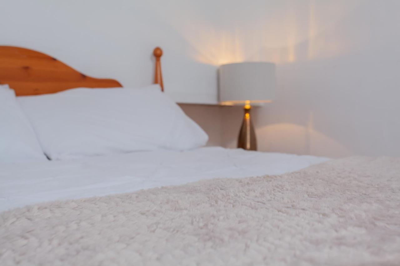 Windsor House Villa Londonderry Ngoại thất bức ảnh